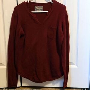 F1:Natural Redlextion men size large sweater maroon